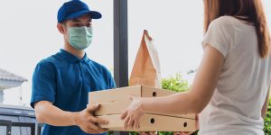 Tác động tích cực từ dịch vụ giao hàng nhanh trong bán lẻ